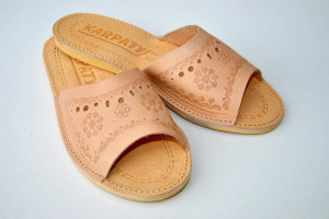 Regionální pantofle, pantofle Highlander, výrobce pantoflí - KARPATY