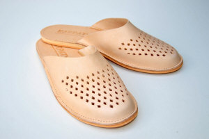 Regionální pantofle, pantofle Highlander, výrobce pantoflí - KARPATY