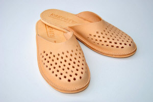 Regionální pantofle, pantofle Highlander, výrobce pantoflí - KARPATY