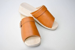 Regionální pantofle, pantofle Highlander, výrobce pantoflí - KARPATY