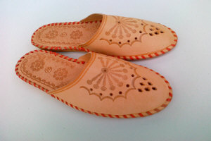 Regionální pantofle, pantofle Highlander, výrobce pantoflí - KARPATY