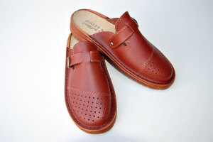 Regionální pantofle, pantofle Highlander, výrobce pantoflí - KARPATY