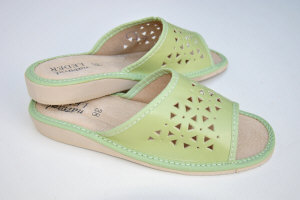 Regionální pantofle, pantofle Highlander, výrobce pantoflí - KARPATY